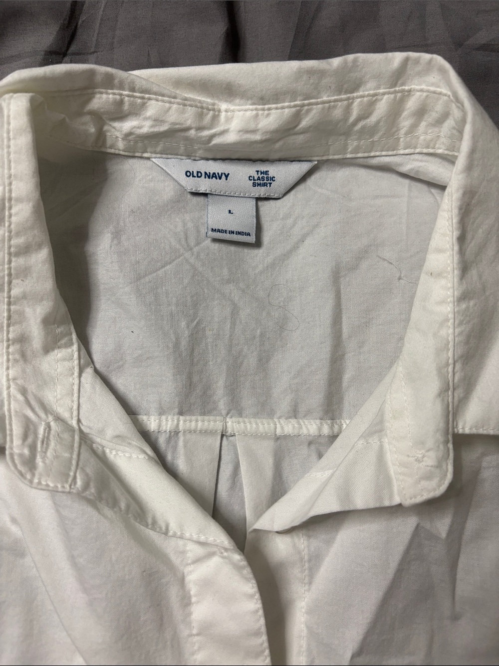 Old Navy Women’s White Button-Front Dress Shirt - Picture 2 of 4